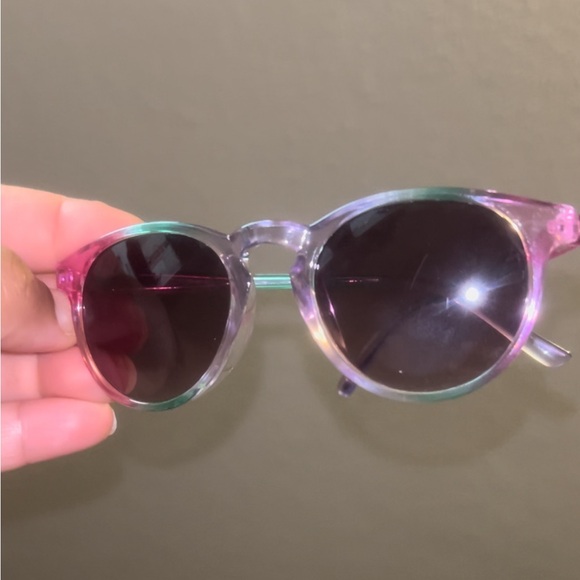 Girls Rainbow Clear Acrylic Sunglasses - Picture 3 of 5